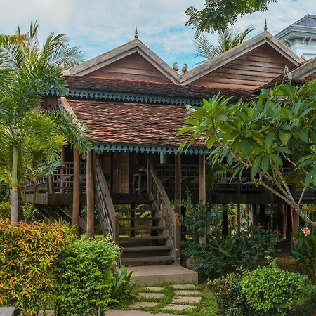 Phum Khmer Lodge - Village Cambodian Eco-Lodge เสียมราฐ ภายนอก รูปภาพ
