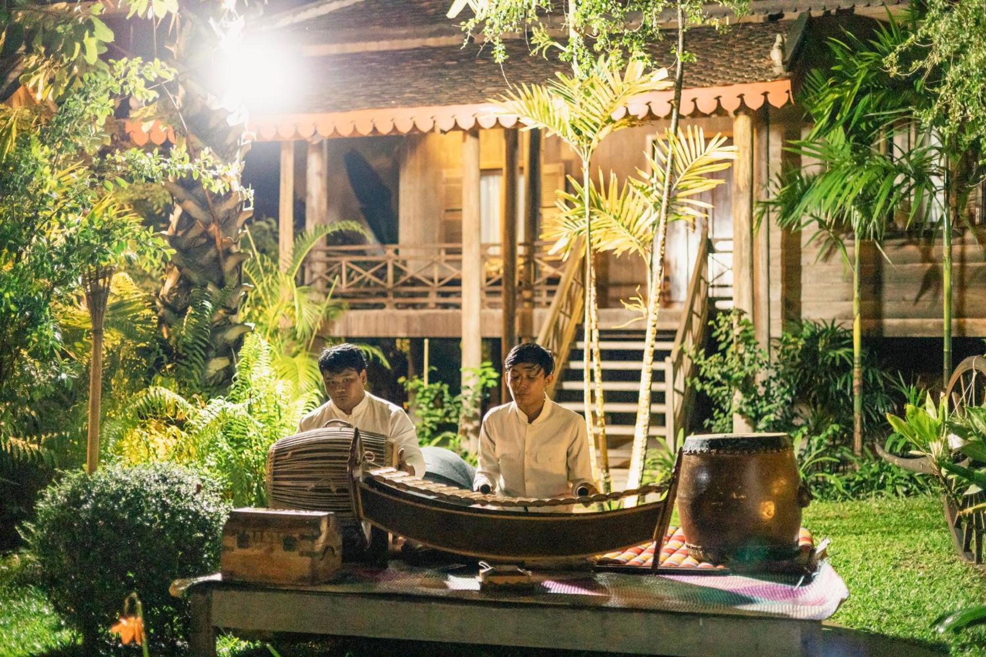 Phum Khmer Lodge - Village Cambodian Eco-Lodge เสียมราฐ ภายนอก รูปภาพ