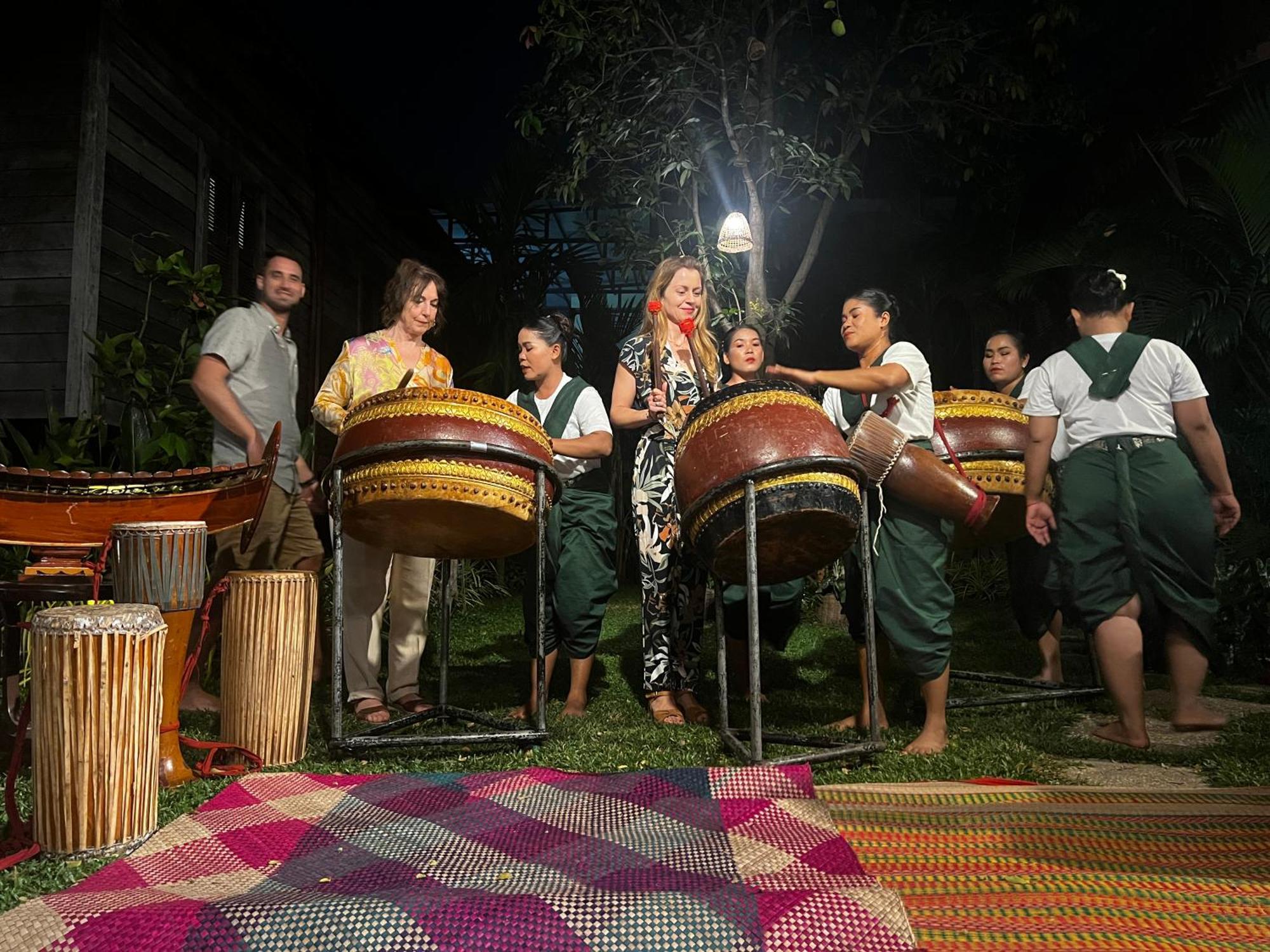 Phum Khmer Lodge - Village Cambodian Eco-Lodge เสียมราฐ ภายนอก รูปภาพ